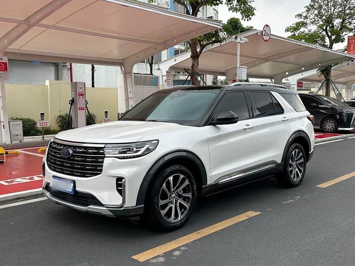 Explorer 2023 EcoBoost 285 AWD plus 6-Seater