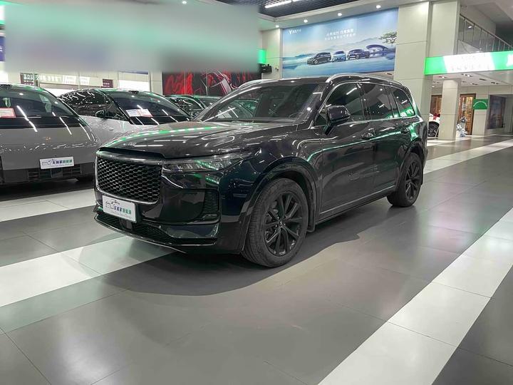 ONE 2021 EREV 6-Seater