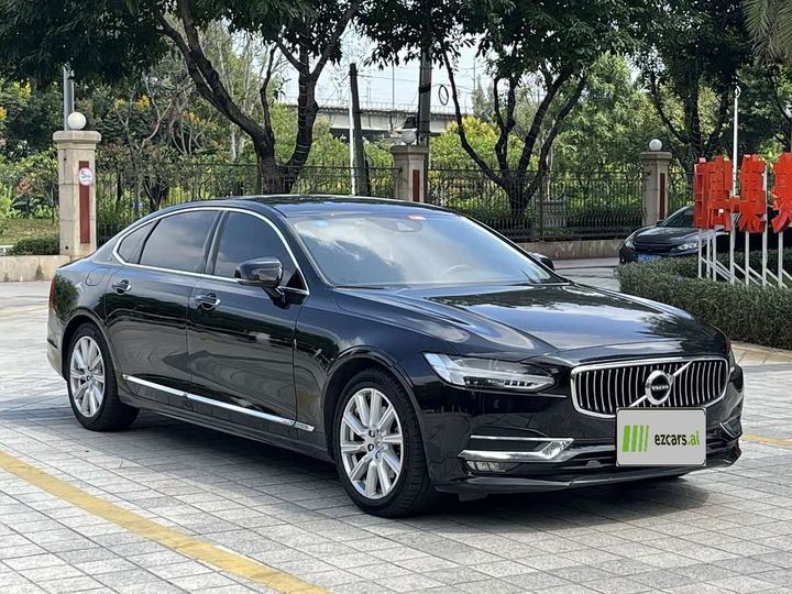 S90 2020 T5 Luxury