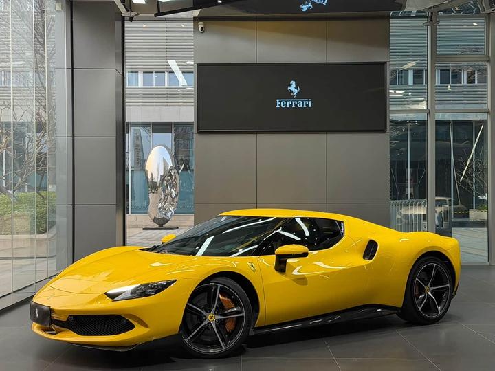 296 2021 3.0T V6 GTB