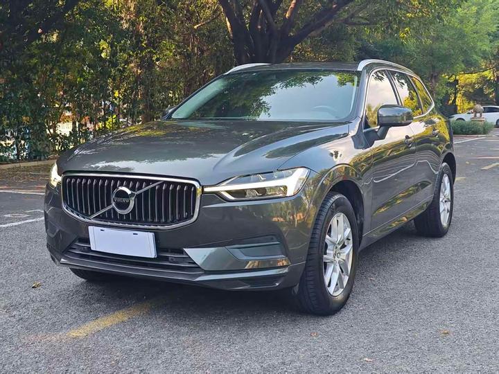 XC60 2018 T4