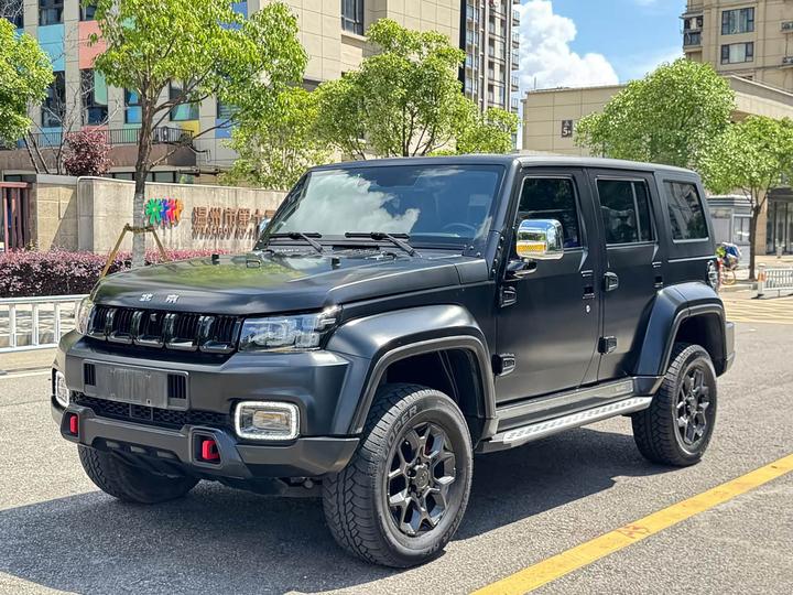 BJ40 2023 2.0D AT AWD