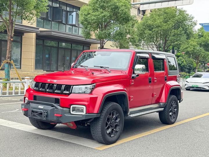 BJ40 2023 2.0D AT AWD