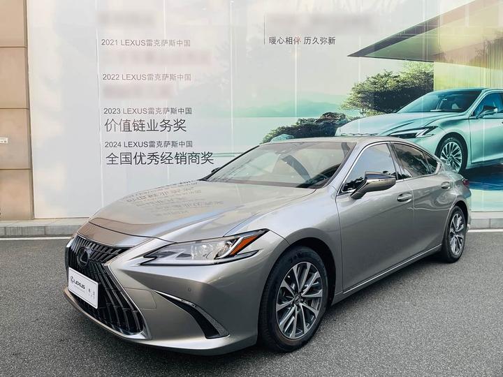 LexusES 2022 300h Excellence