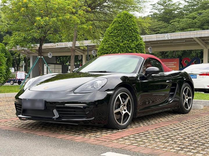 718 2018 Boxster 2.0T
