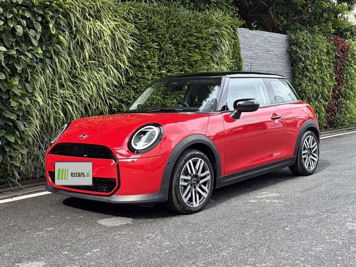2025 1.5T COOPER Classic 3-Door