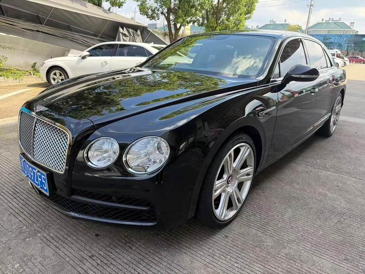 Flying Spur 2017 4.0T V8 Standard