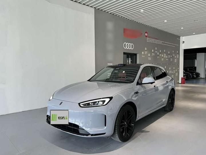 M5 2025 EREV Ultra AWD