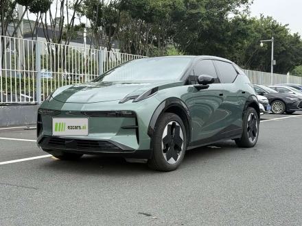 X 2023 RWD YOU 4-Seater