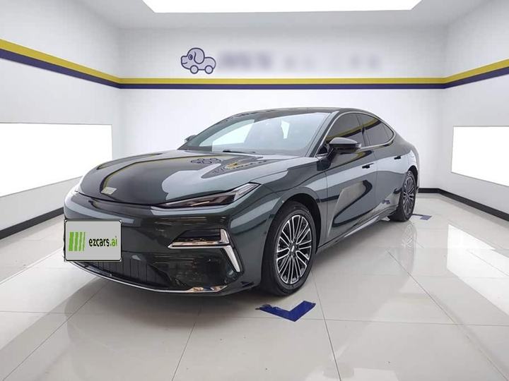 Starlight 8 2025 130km EM-i Exclusive