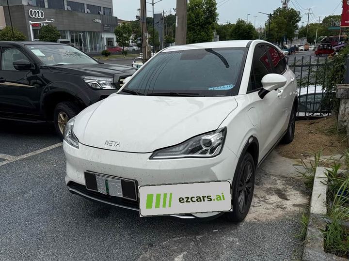 V 2022 400 Lite