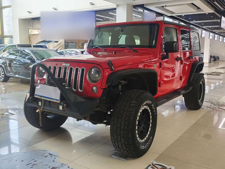Wrangler 2017 2.8TD Sahara 4-Door Comfort