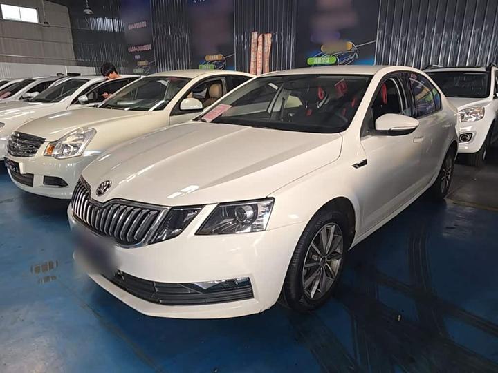 Octavia 2018 TSI230 DSGComfort
