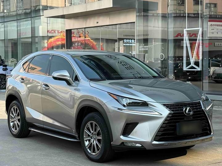 LexusNX 2020 200 FWD China VI