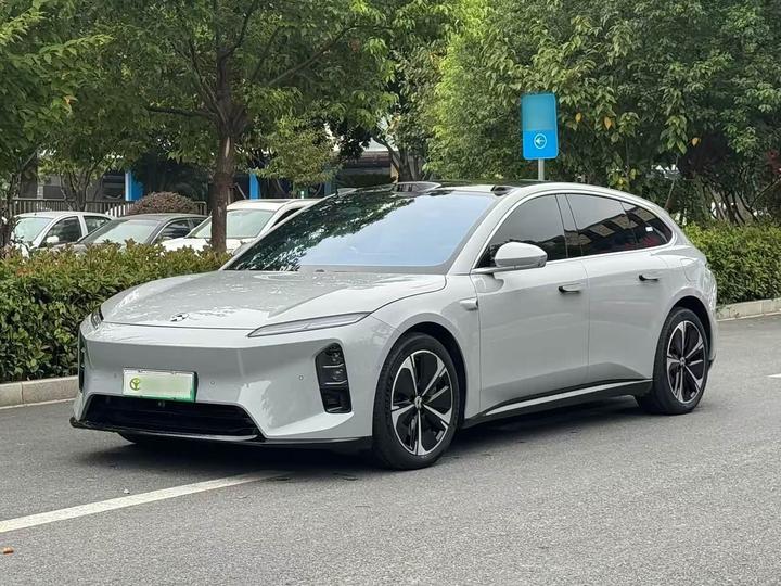 ET5T 2025 75kWh Touring