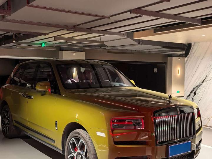 Cullinan 2020 Black Badge