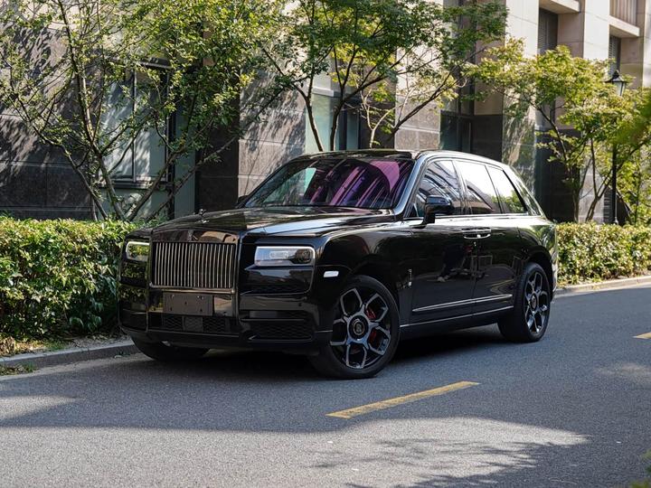 Cullinan 2021 Black Badge