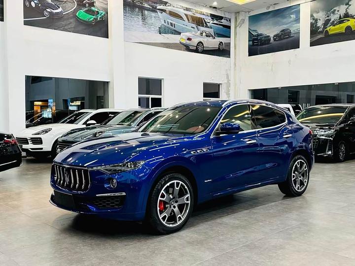 Levante 2020 3.0T Luxury