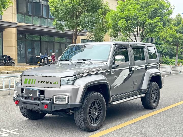 BJ40 2023 2.0T AT AWD Champion