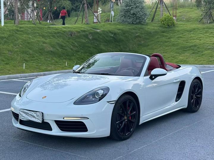 718 2018 Boxster 2.0T