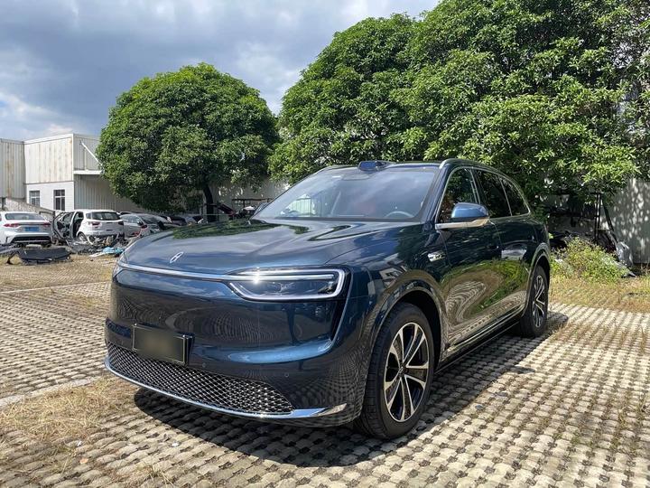 M7 2026 EV Ultra AWD 5-Seater 192-Line LiDAR