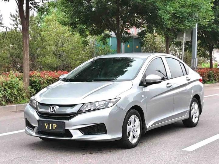 2015 1.5L CVT Comfort