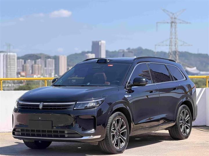 M7 2024 1.5T ADAS AWD Ultra 5-Seater