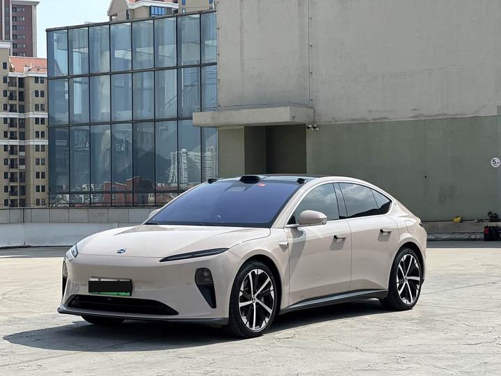 ET5 2022 75kWh