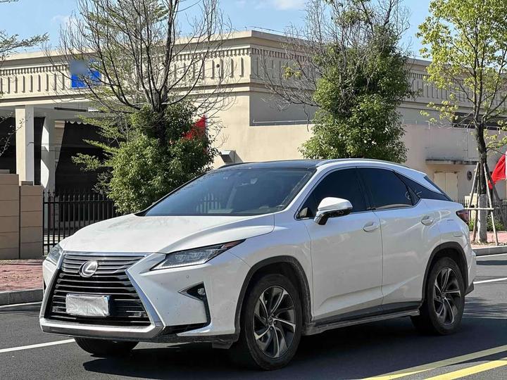 RX 2016 300 AWD Elegant China V