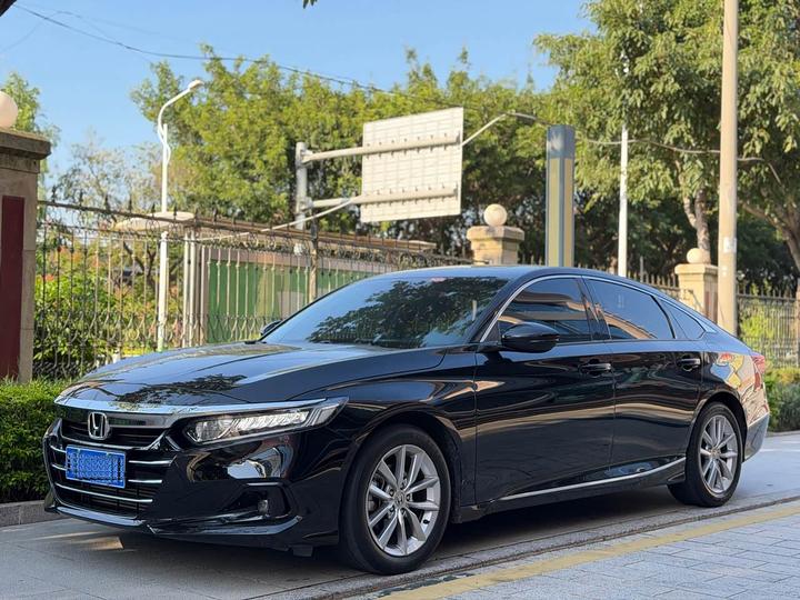 Accord 2022 260TURBO Luxury