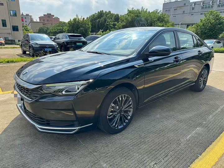 Yixuan MAX 2021 1.5T