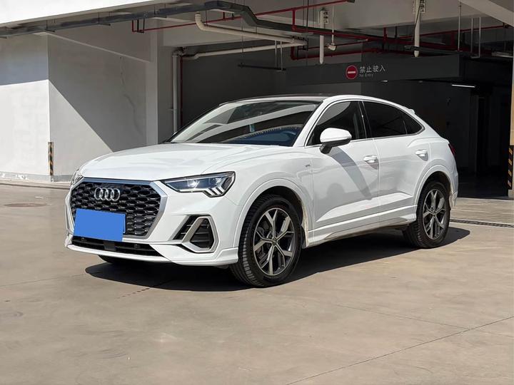 Q3 Sportback 2020 40 TFSI Fashion