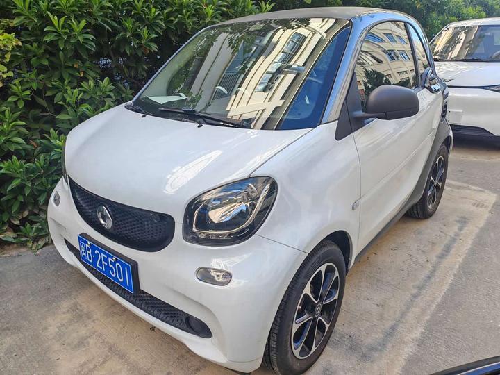 fortwo 2015 1.0L 52 Coupe
