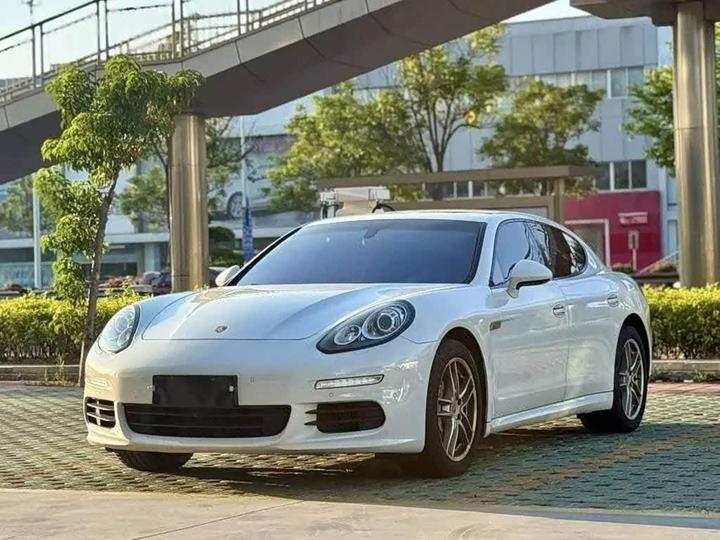 Panamera 2016 Panamera Edition 3.0T