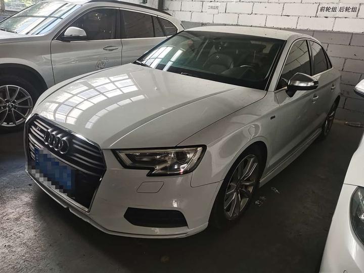 A3 2017 Limousine 35 TFSI Progressive