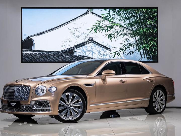 Flying Spur 2022 6.0T W12 Standard