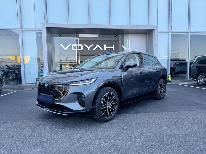 2025 RWD Qiankun