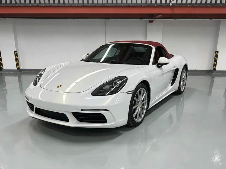718 2016 Boxster 2.0T
