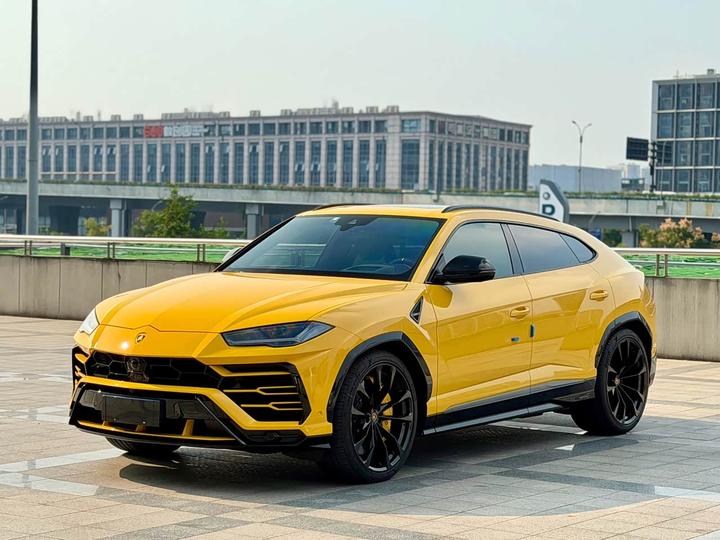 Urus 2018 4.0T V8