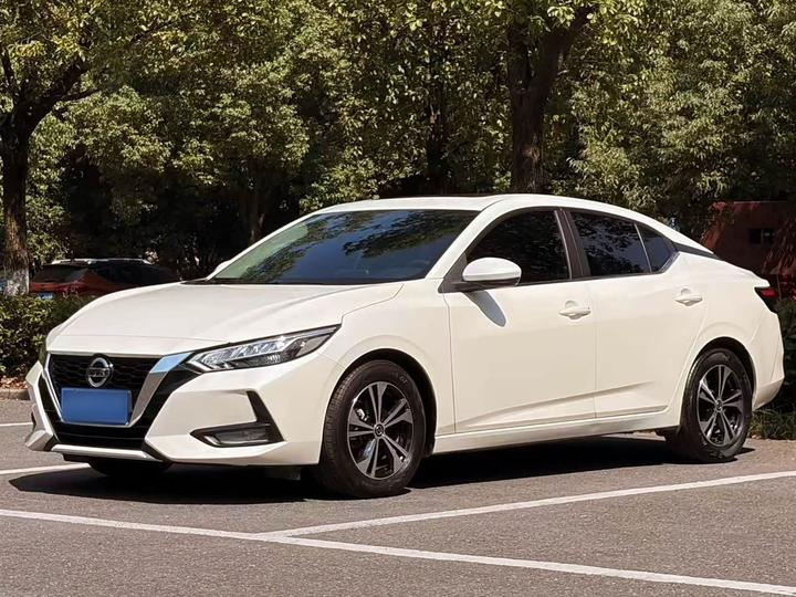 Sylphy 2022 1.6L XL CVT Enjoy