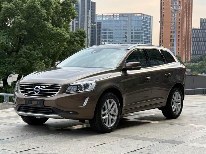 XC60 2017 T5 Upgraded