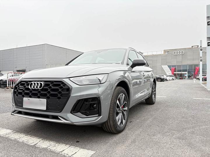 Q5L 2024 40 TFSI Luxury Dynamic