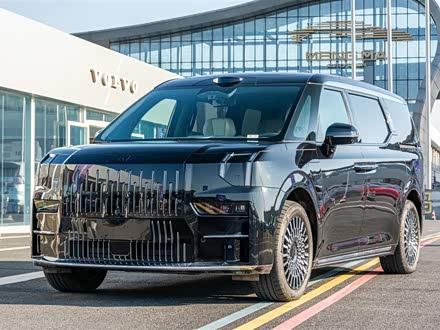 009 2024 6-Seater Executive AWD 108kWh