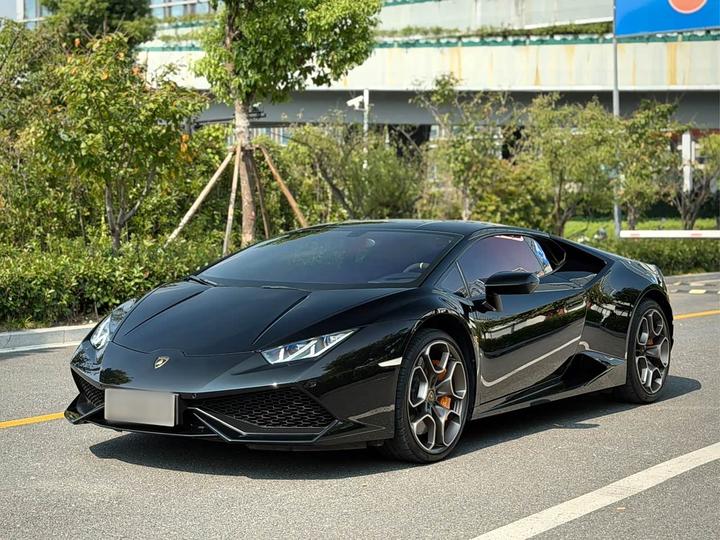 Huracán 2016 LP 600-4