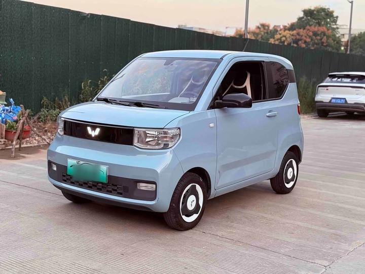 Hongguang MINIEV 2022 NCM