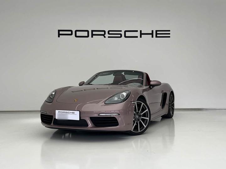 718 2022 Boxster 2.0T