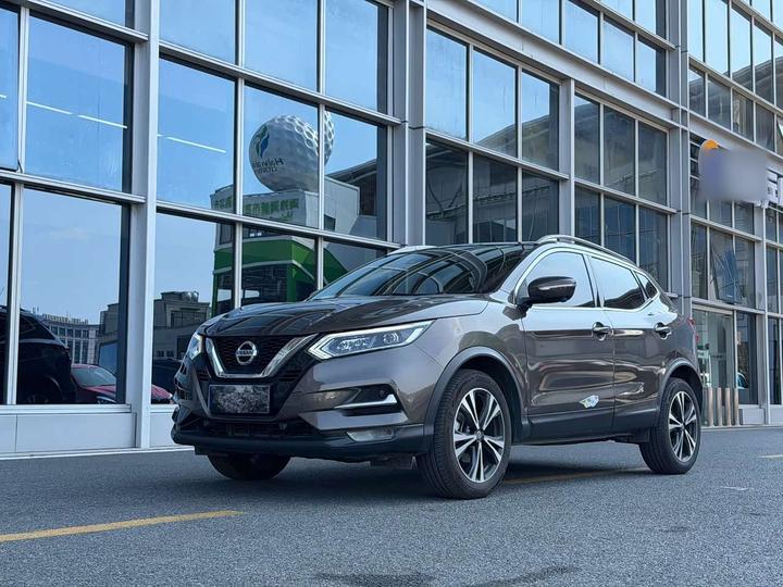 Qashqai 2021 2.0L CVT Luxury