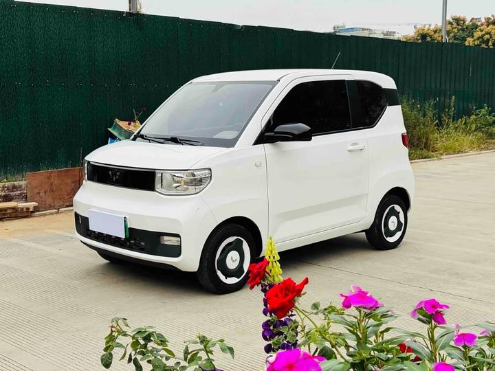 Hongguang MINIEV 2021 Macaron 170km NCM