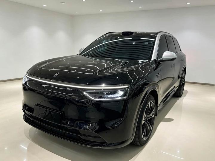 M8 2025 EREV Ultra 53.4kWh 6-Seater 192-Line LiDAR