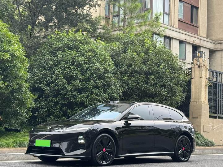 ET5T 2025 75kWh Touring